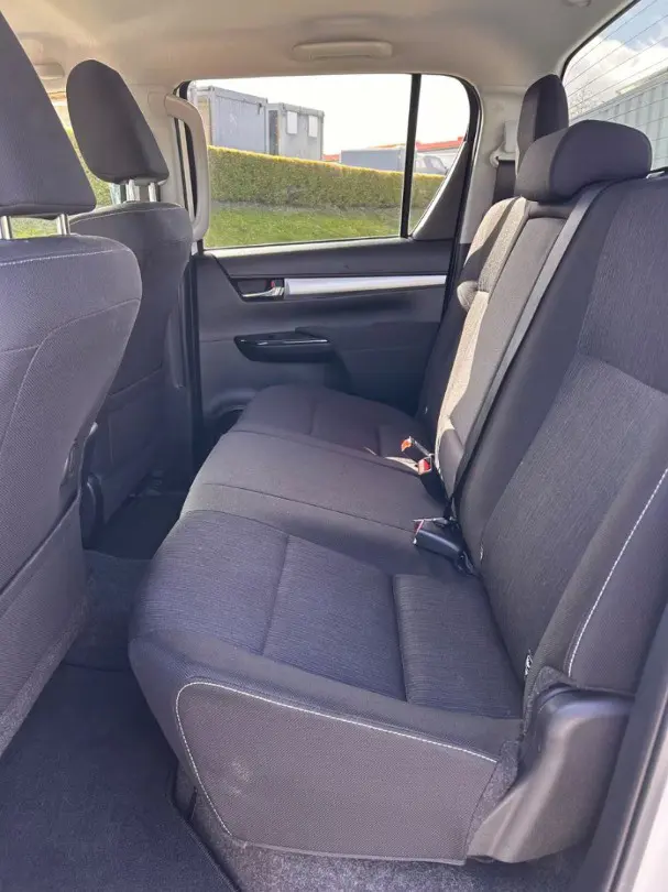 acbfe484-7e1d-4337-986a-4af6d3089468-da07af8b-3f9a-413d-8377-c27d8cf08376 conv.jpg