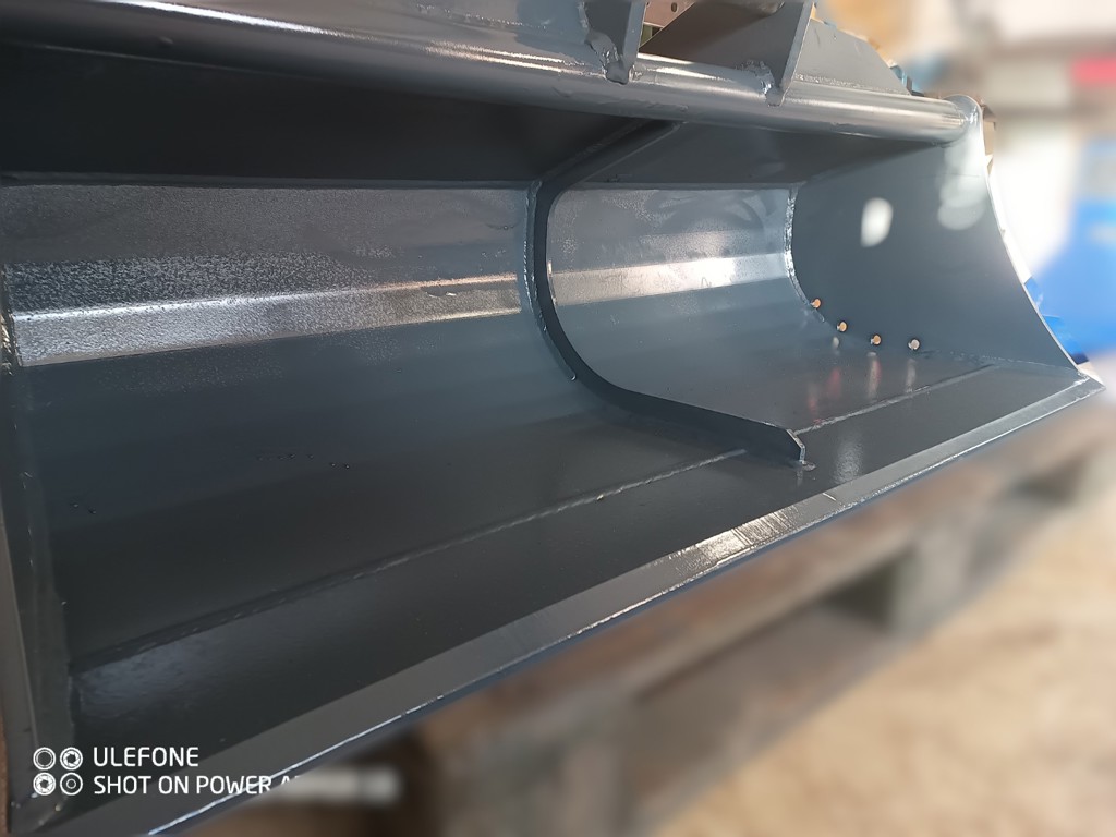 299585ff-0aeb-40c3-b219-cb4fa3811802-IMG_20251122_152658_023 flou.jpg