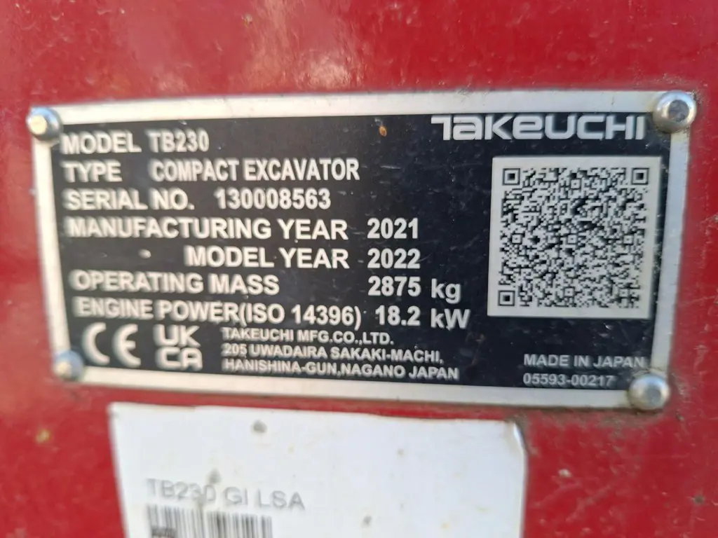 9b6bd5e3-1e59-4ae9-ac01-c84a1803fadb-Typenplakette Bagger.jpg