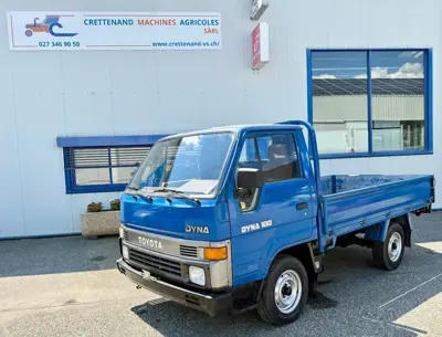Toyota Dyna 100