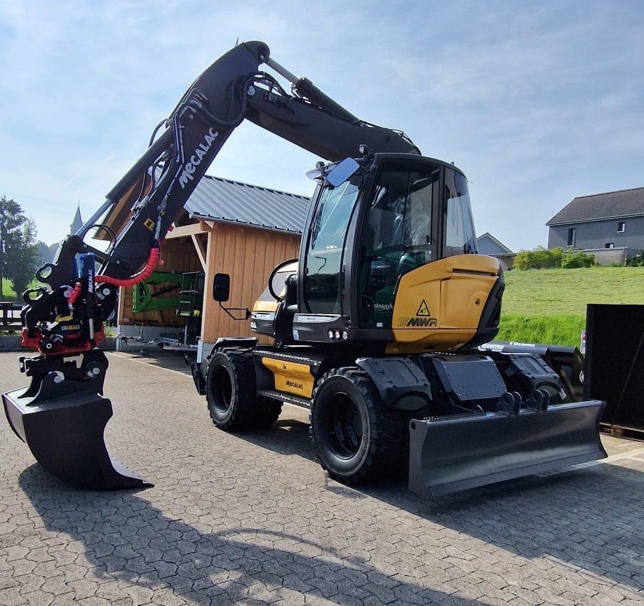 f1392c32-7970-46dd-ab3b-7ab434deba20-WhatsApp Bild 2025-07-15 um 15.25.34_481308651 (2).jpg