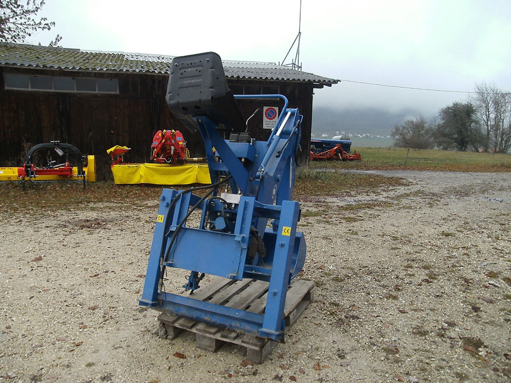 b7a929d5-bdfb-4c4e-908f-eaa290207b14-Multione retro (7).jpg