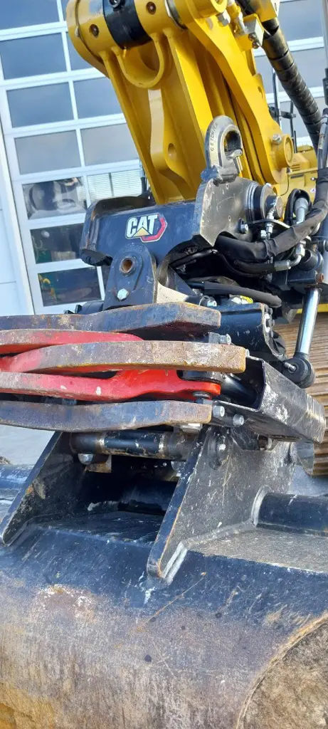 07fe6cf2-0923-4748-ac51-b36f98c37820-WhatsApp Image 2025-11-10 at 15.58.15 (1).jpg