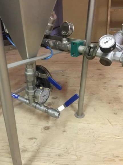 5cea5928-bc0a-4663-899a-2cfa55735e95-Strahlgerät (3).jpg