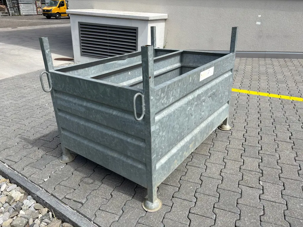 0fd03f5d-5ede-4baf-968d-c7d2e2c6bb28-MBT Transportkiste (3).jpg