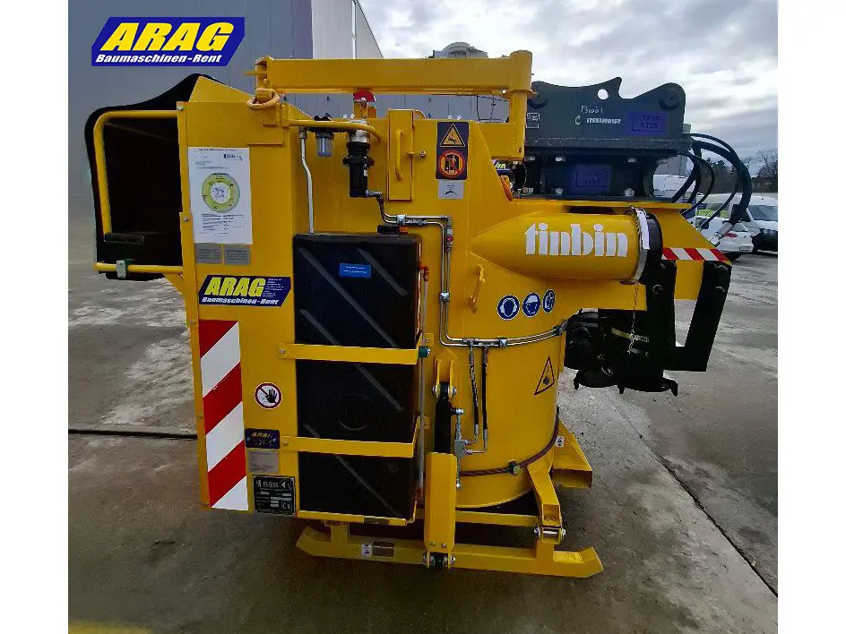 fe5ef62b-e600-44a9-95ef-e59845c28319-tinbin_TC2_ARAG5263_04.jpg