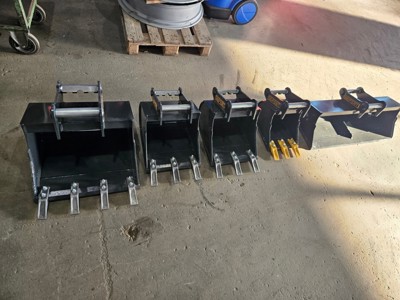 Div. Baggerlöffel Tieflöffel/Grabenräumlöffel