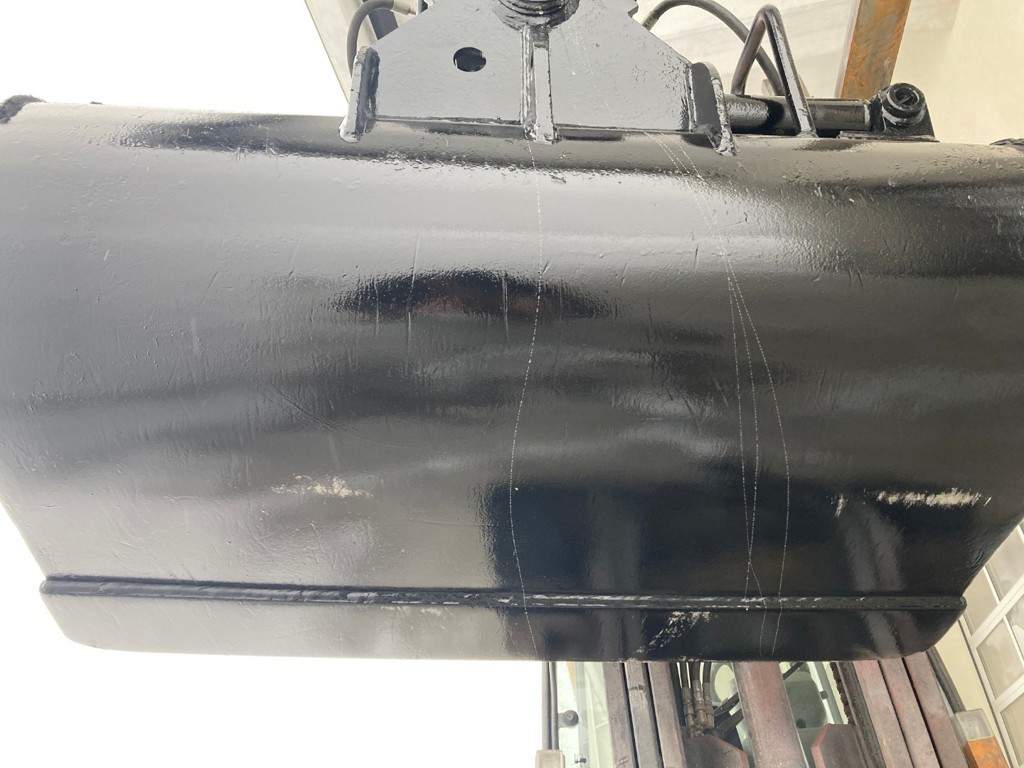 b1f77938-85ce-4147-99b4-3182e50a09fc-Schwenklöffel HUM 16, 8 To (6).jpg