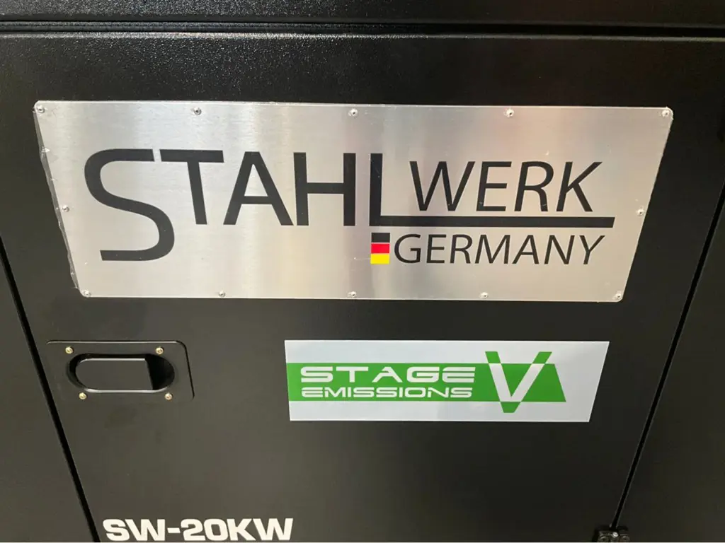 fb22af8d-2a9f-48e3-9429-f6439008189d-11 conv.jpg