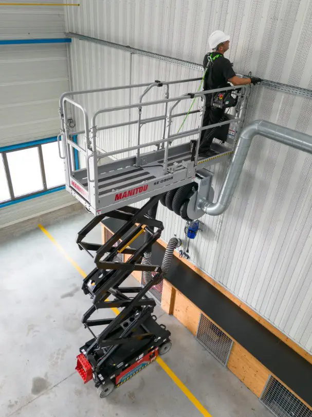 7ca71681-8f91-407b-a498-9a62832802af-625046-application_mewp_se_0808_manitou_044.jpg