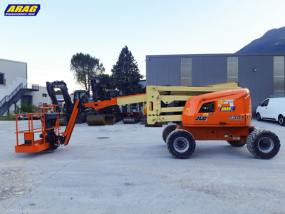 Teleskophebebühne JLG520AJ