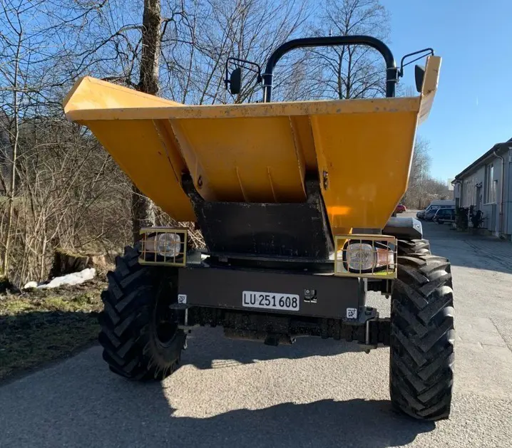 95ee4c6c-1fbc-490d-b7c8-3253a190febb-Leiserag-Mecalac TA3.jpg