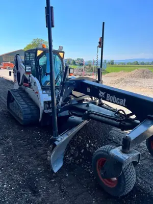 Bobcat - Anbaugrader