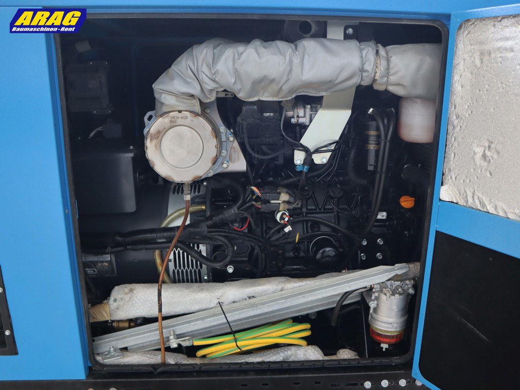 ce2ad28d-2ff6-47c8-ad63-dae96c10b463-notstromaggregat cgm_Nr.jpg