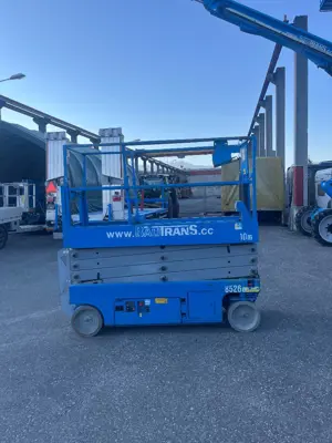 Hebebühne Scherenbühne 10m