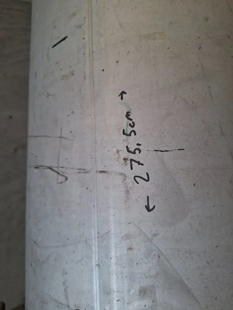I-20260_2.jpg