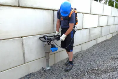 WEBER Vibrostampfer SRE 300 mit Akku