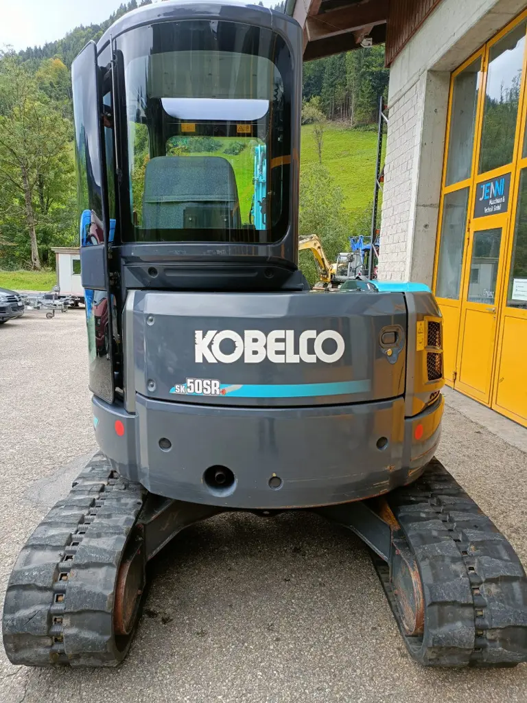 2d16e9a0-a261-4612-8285-b465d943bb3f-WhatsApp Image 2025-09-29 at 09.25.47 (2).jpg