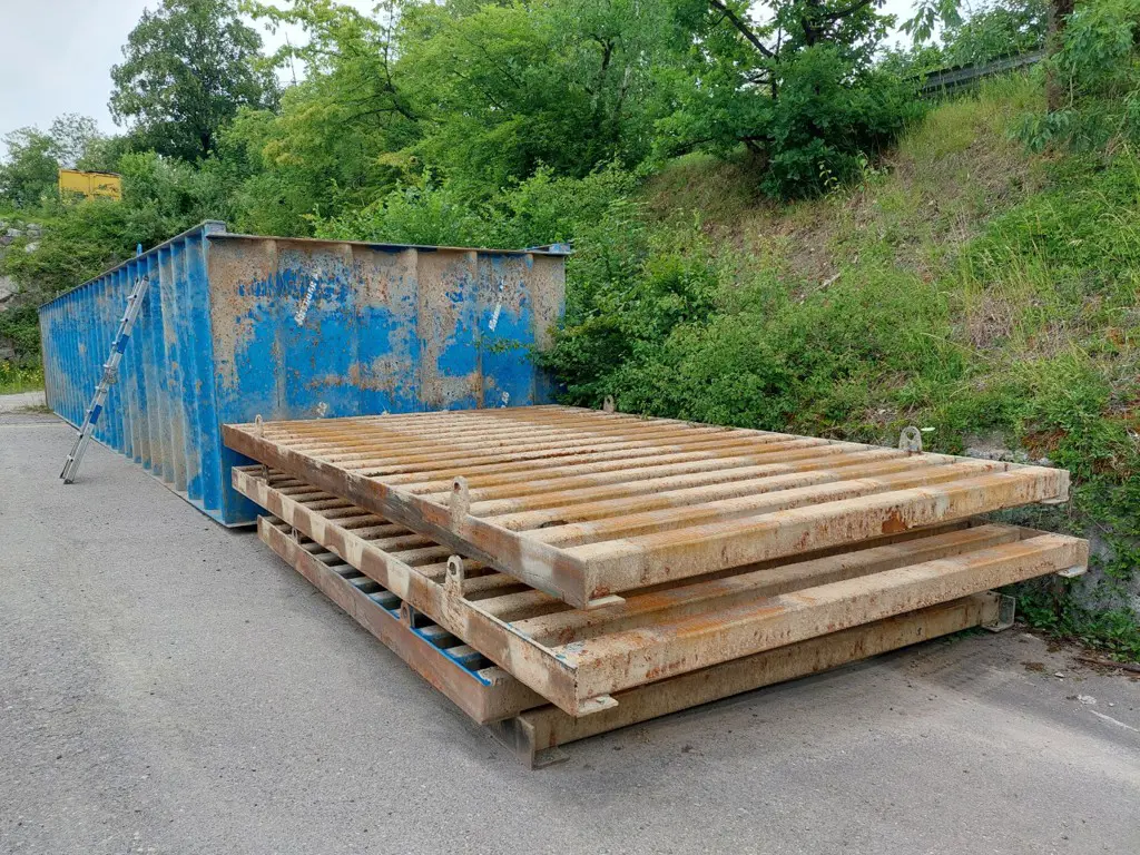 04cea795-b41d-49e1-b2ae-2c072ae90f1f-Radwaschanlage_04.jpg