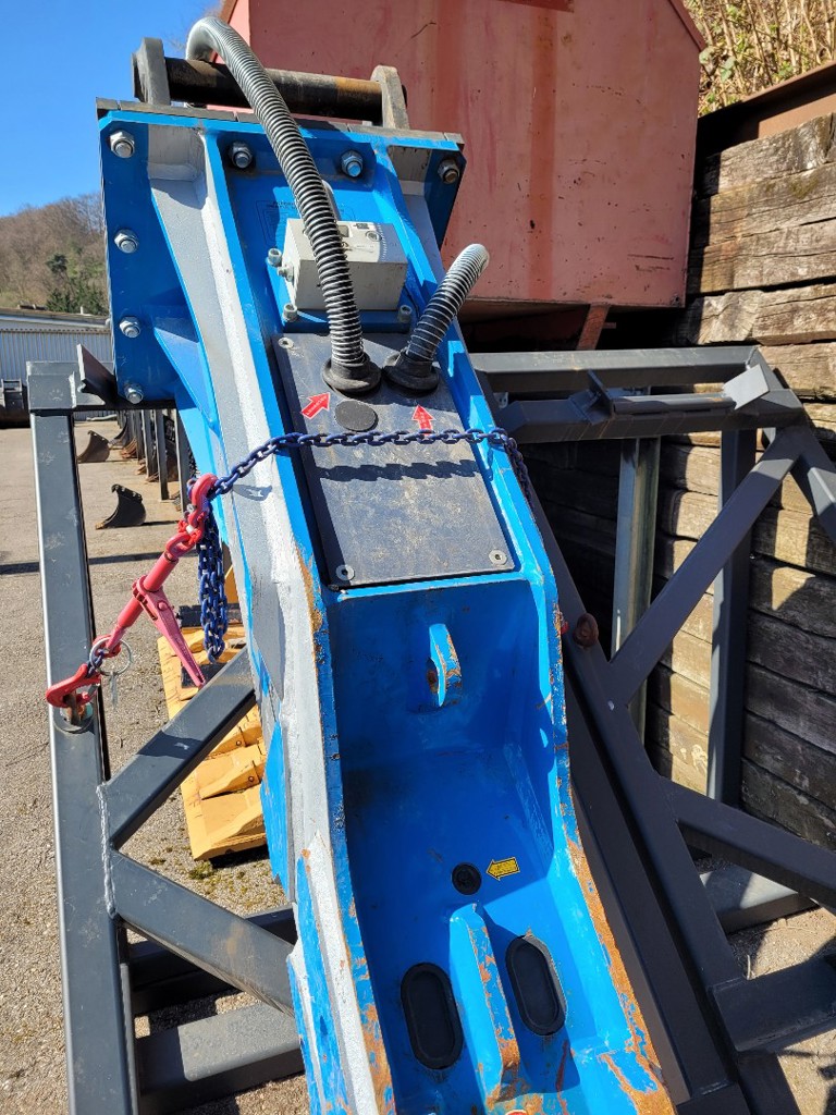 d42ada5b-32bb-4287-a971-f3b3252ea506-2600 3.png