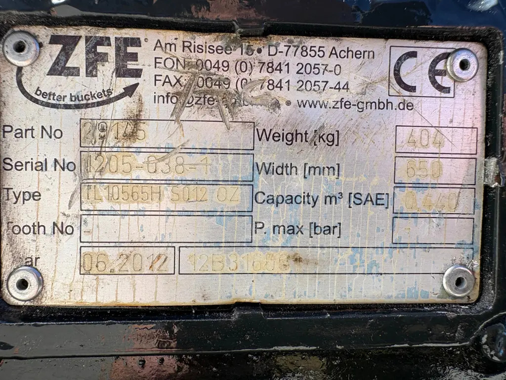 8e468b7f-284d-47b6-808f-3a19e5c5b11b-Grablöffel 15To, 65cm (5).jpg