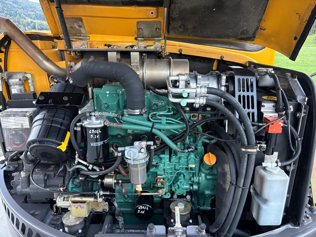 657065db-f7a9-49f3-a3c8-3fde46c46b44-Volvo ECR58 (5).jpg