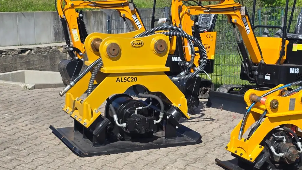 Anbauverdichter LYALS ALSC20 Rüttelplatte