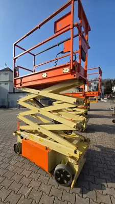 Scherenbühne JLG 6RS