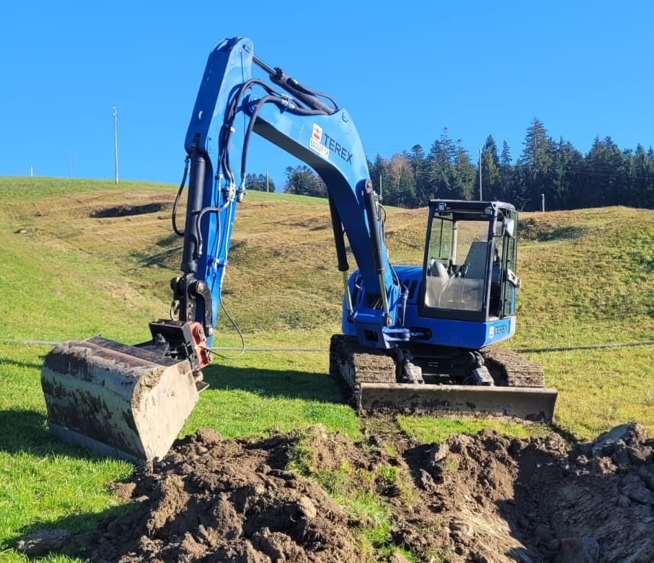 daedabc6-c5fa-4ed3-81dc-52f4c647bd9d-Terex 6.jpg