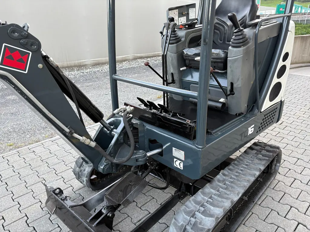 63af1d9c-dfa9-4c7d-9a1e-3548125b49d0-Terex HR 1.6 (5).jpg
