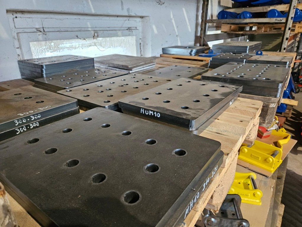 f592031a-3cb8-4ad4-96e3-4f19488a06dc-WhatsApp Image 2025-06-10 at 06.jpg