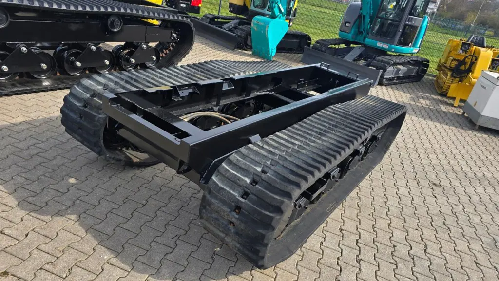 71fe0b58-eed2-4c0e-bea0-e1d62aa77e2e-Fahrgestell C50.jpg