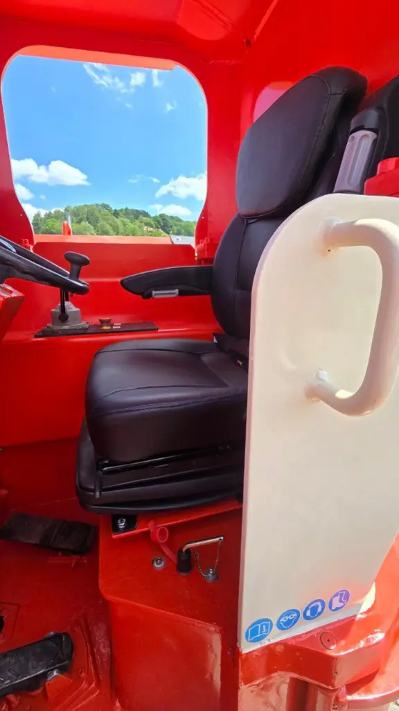 a3f9bb69-a629-4605-b26b-eb22a79cae96-Mascus Machineryline (51).jpg