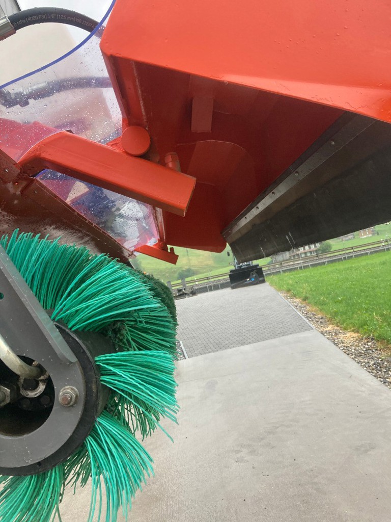 b2a564c8-2ead-4460-af27-e41c1f6331d2-Wischmaschine 08.jpg