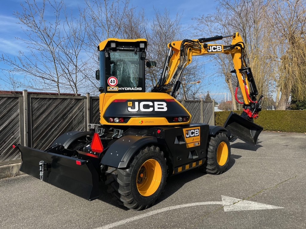 685de269-23e2-41ff-ad11-1da3dbaebfc7-110W 10.png