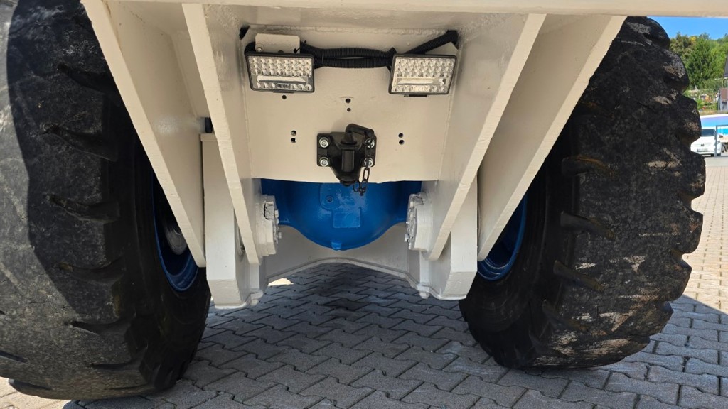 e9d6fcfd-2822-4cb2-975f-8fc91b298198-rudarski kamion.jpg