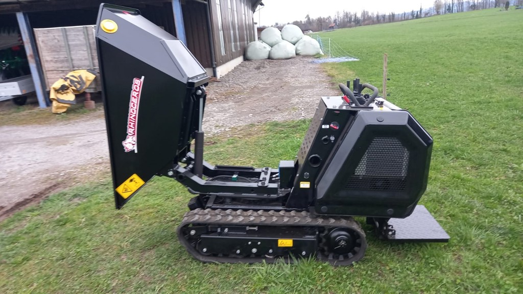 e122f6db-936e-49a6-9c2e-41d299a1d3c2-WhatsApp Image 2025-08-28 at 10.37.14 (2).jpg